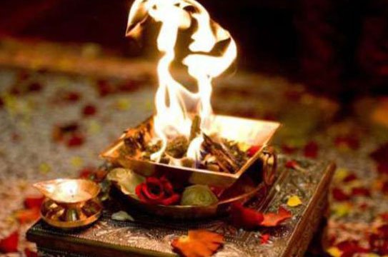 Pandit for Satyanarayan Puja in Bangalore | Pandit Dham