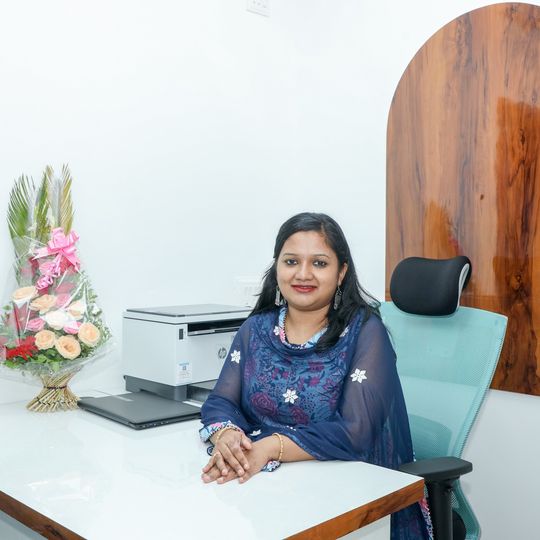 Dr. Anuja Pakhare - Pediatrician and Neonatologist in Hinjewadi | Family Physician in Hinjewadi