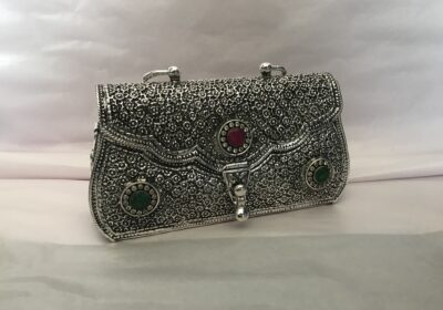 Silver-hand-bag-Purce