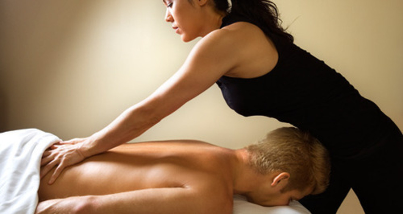 Full body massage and wellness centre in Gurgaon.
