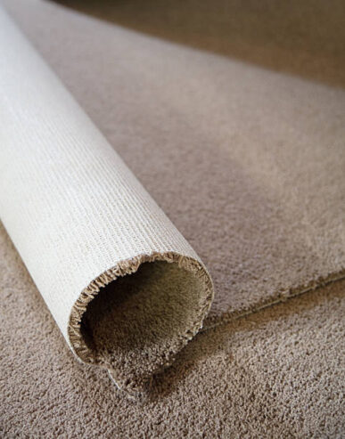 Professional Carpet Installation in Dubai: Enhancing