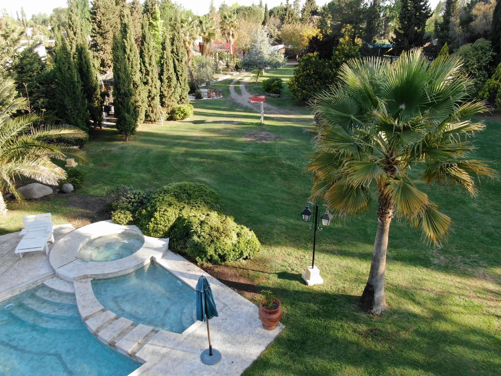 Vacation Rental Home in Mendoza City with a Pool