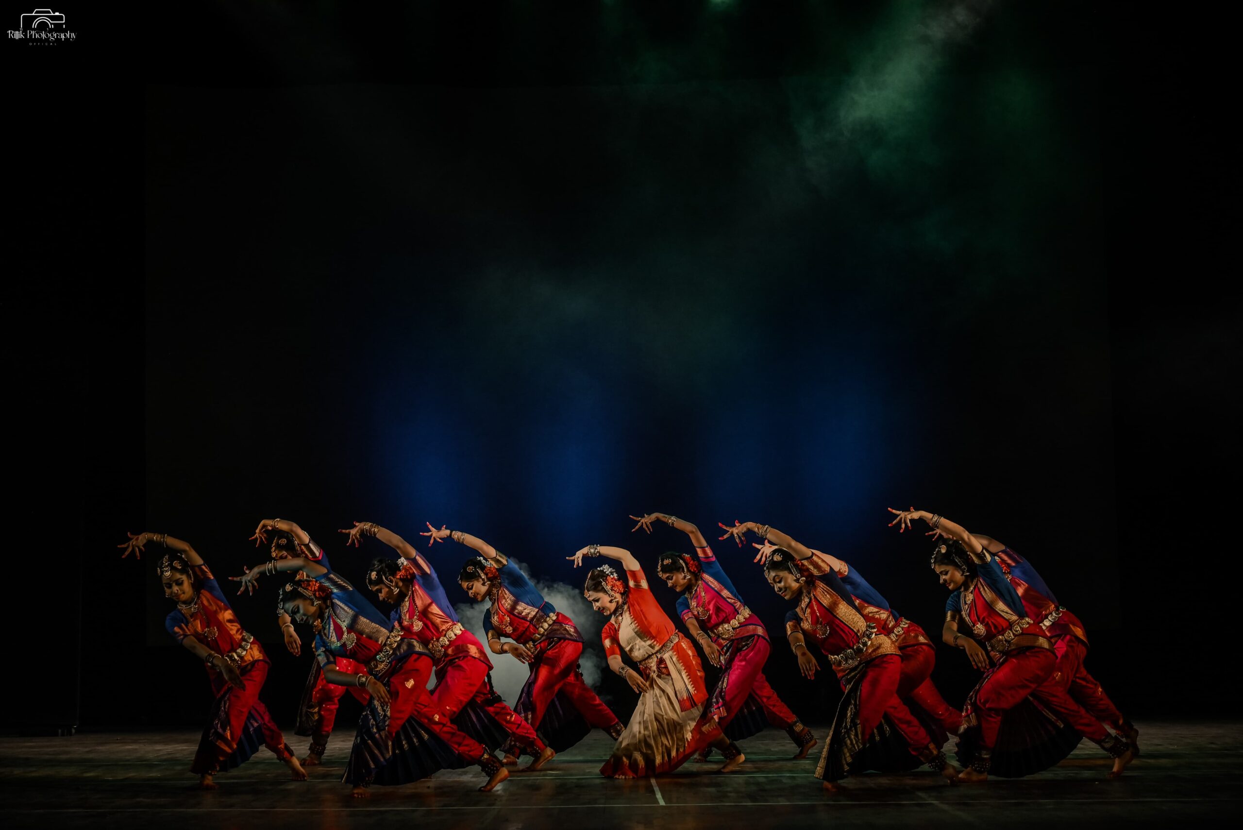 Master Bharatanatyam from renowned dancer-mentor!