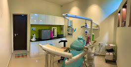 Dental clinic Dentist