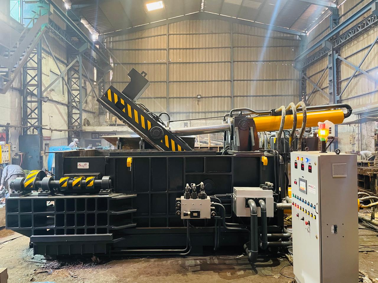 Paper, Metal, Plastic, and Dry Fodder Baling Machines