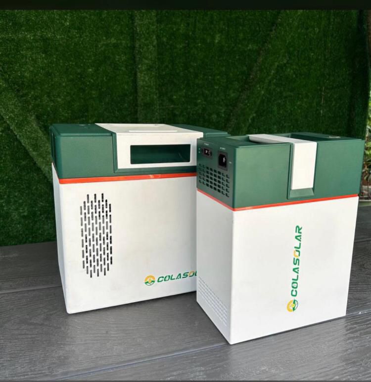 COLA 2000 SOLAR POWER GENERATOR