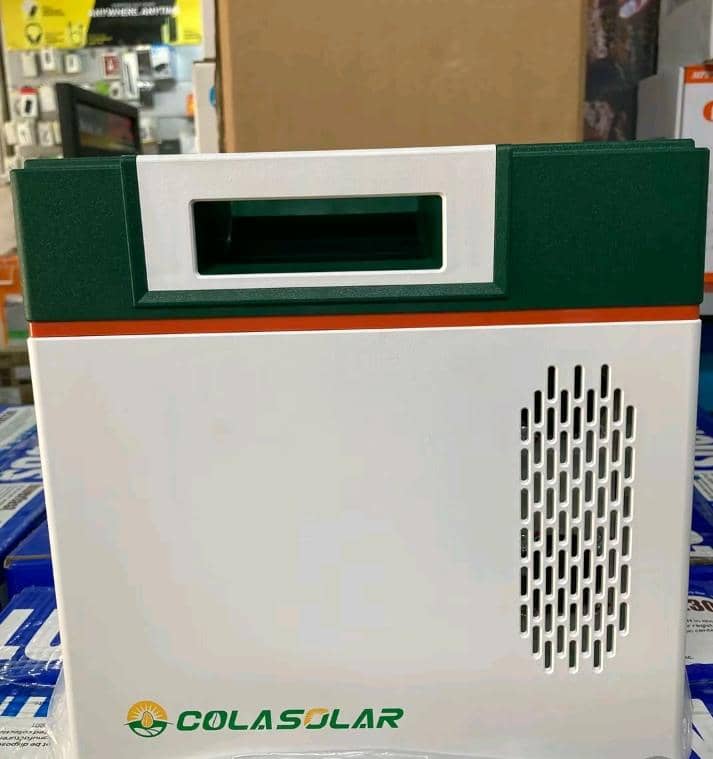 COLA 2000 SOLAR POWER GENERATOR