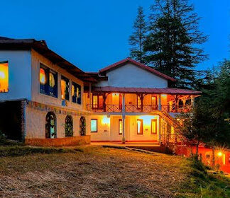 Van-serai-lodge