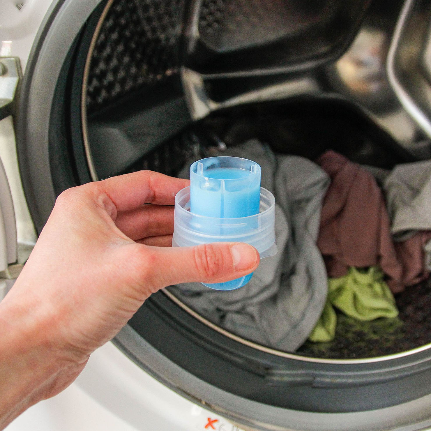 Liquid Detergent for Top Load Washing Machine: A Growi