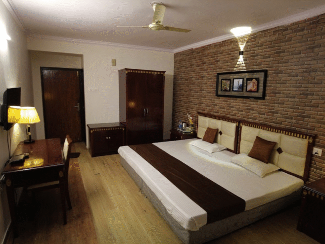 Nainital Lake View Hotel