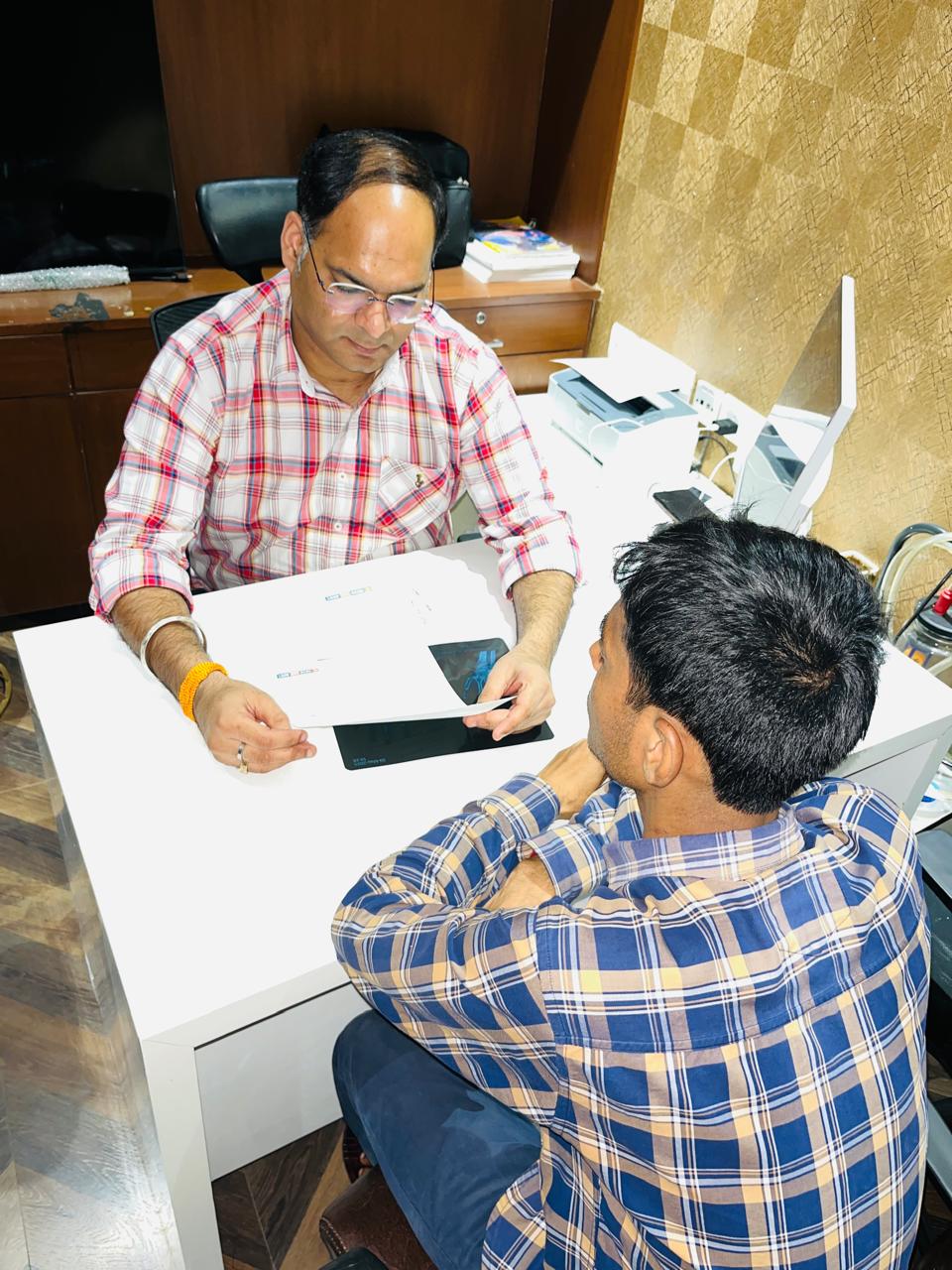 Dr. Aryan Singh | Best Physiotherapist in Delhi NCR