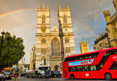 article-england-london-westminster-rainbow