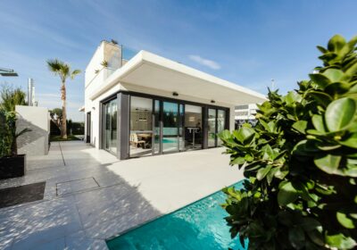 frames-for-your-heart-2d4lAQAlbDA-unsplash