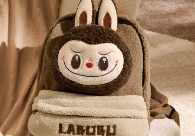 20240912_173500_087645____classic-bag-series-labubu-berber-fleece-backpack-brown-accessories-pop-mart-us-scene-1_____1200x1200-430×430-1