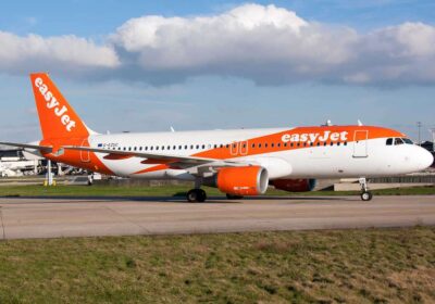 Easyjet-Book-In-Flights-1-1