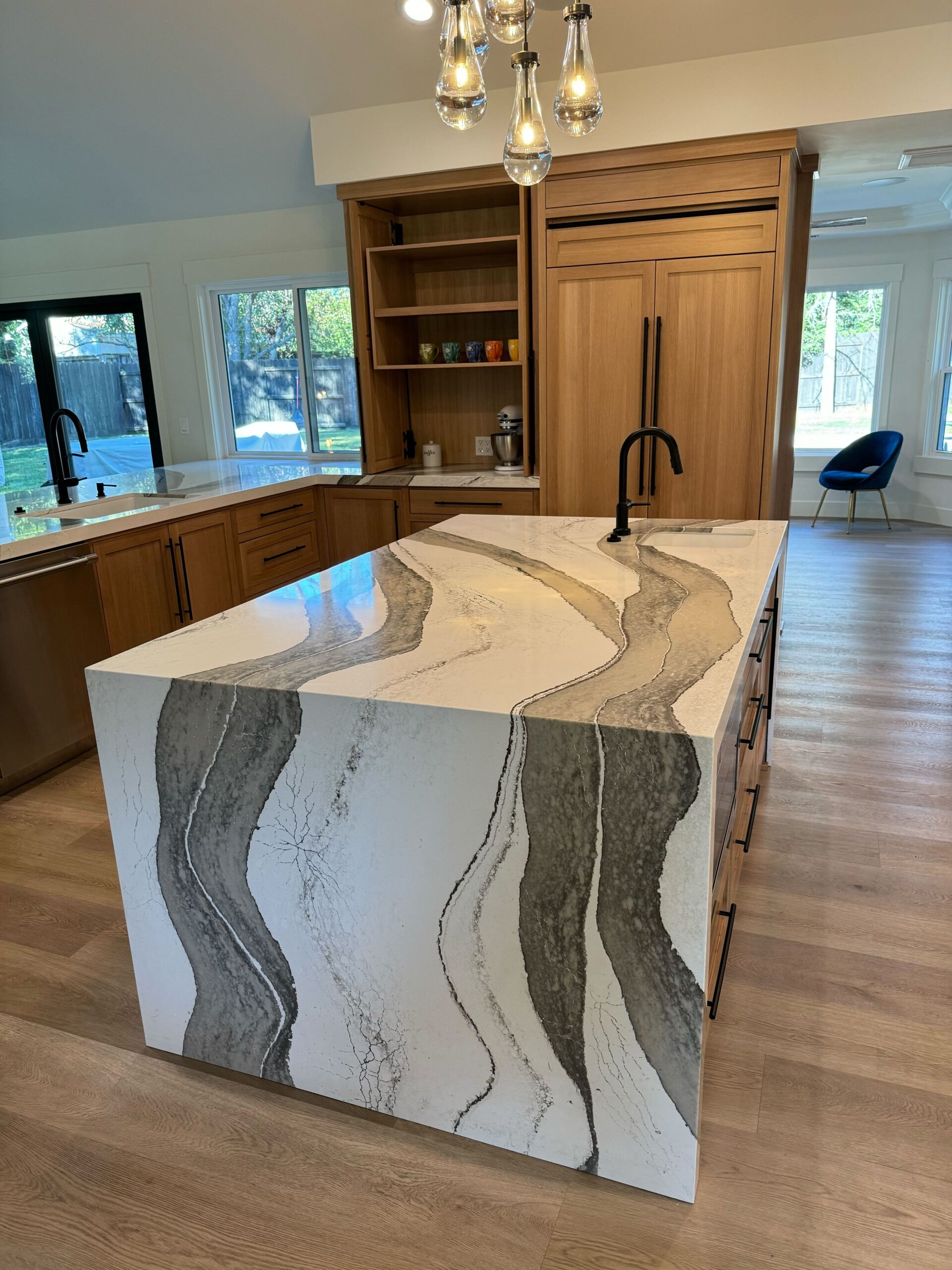 Full Surface Remodeling – Kitchens, Bathrooms & More